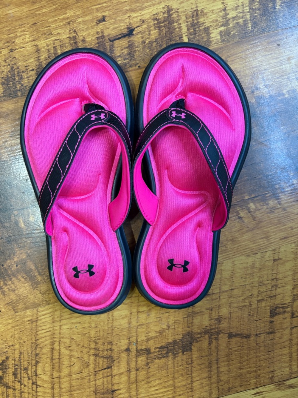 Under Armour Hot Pink and Black Cushioned Flip Flops